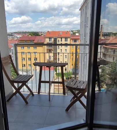 Brand New Two Room Apartment #64 In Elite Rezidence With Free Secure Parking Praga Zewnętrze zdjęcie