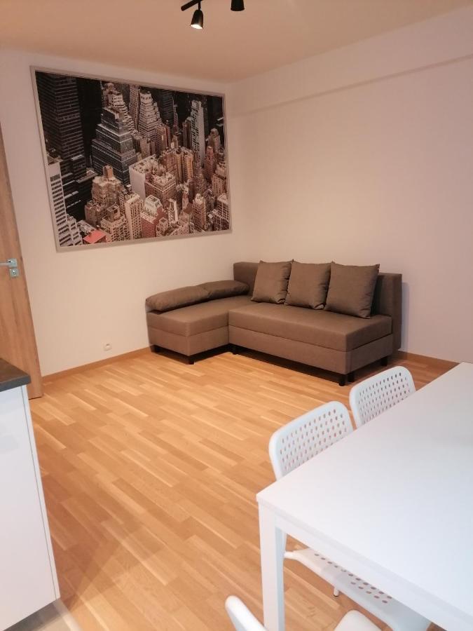 Brand New Two Room Apartment #64 In Elite Rezidence With Free Secure Parking Praga Zewnętrze zdjęcie