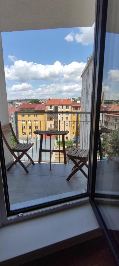 Brand New Two Room Apartment #64 In Elite Rezidence With Free Secure Parking Praga Zewnętrze zdjęcie